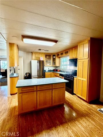 31816 Avenue Avenue 16, Yucaipa, CA 92399