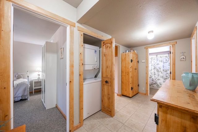 21146 Donner Pass Road, Soda Springs, CA 95728