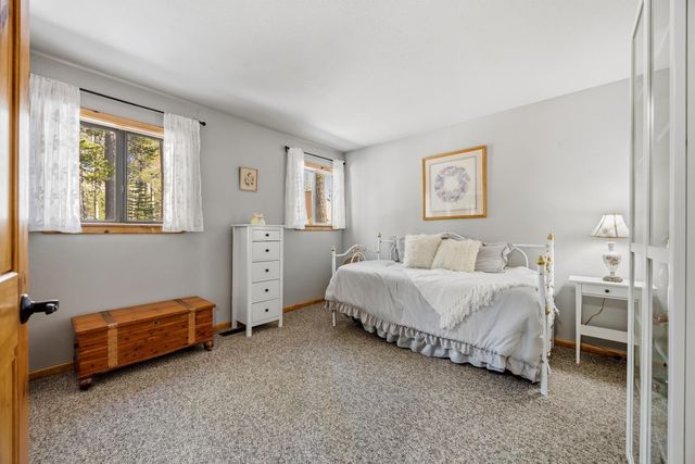 21146 Donner Pass Road, Soda Springs, CA 95728