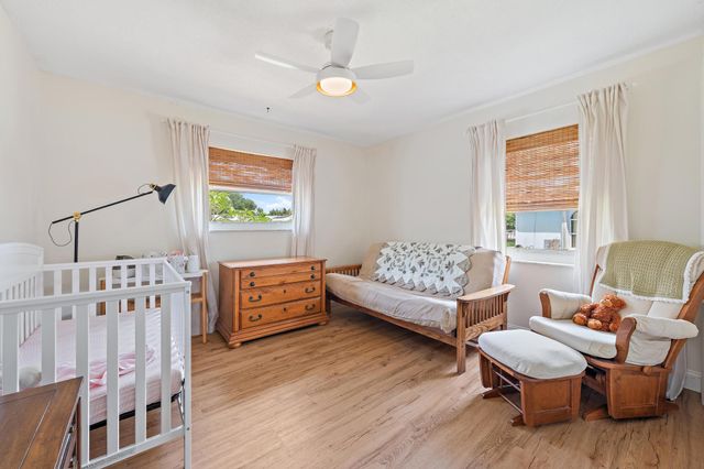 9831 Hyacinth Circle S, Palm Beach Gardens, FL 33410