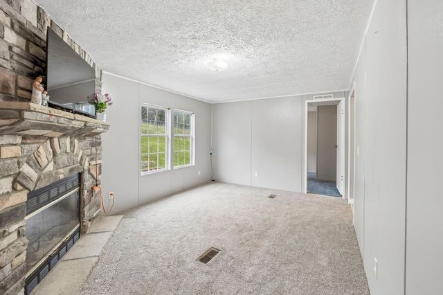 47 Riddleton Cir, Riddleton, TN 37151