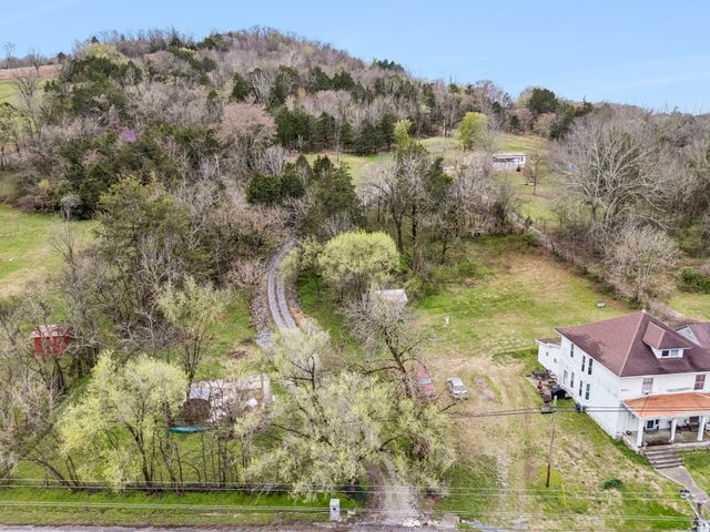 47 Riddleton Cir, Riddleton, TN 37151