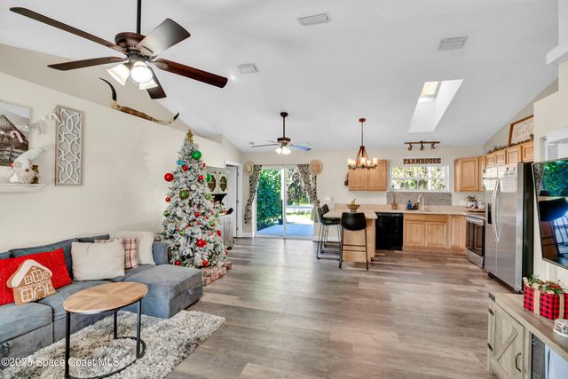 6413 Peterson Road, Fort Pierce, FL 34945