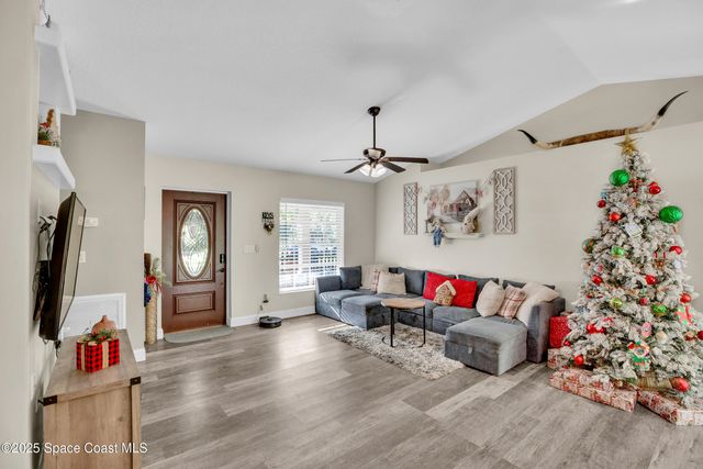 6413 Peterson Road, Fort Pierce, FL 34945