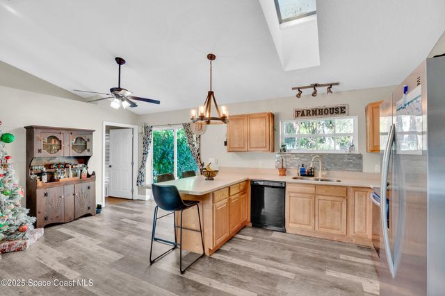 6413 Peterson Road, Fort Pierce, FL 34945