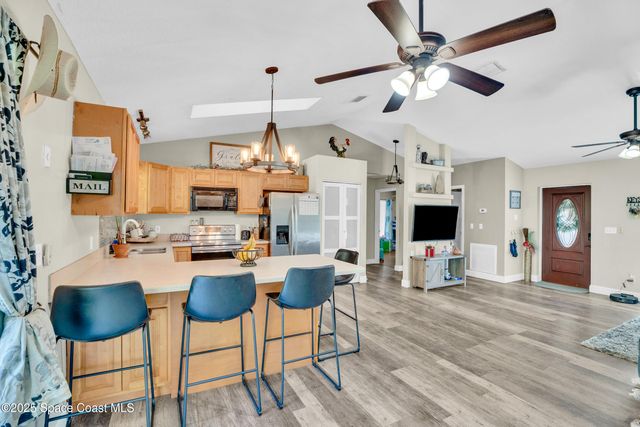 6413 Peterson Road, Fort Pierce, FL 34945