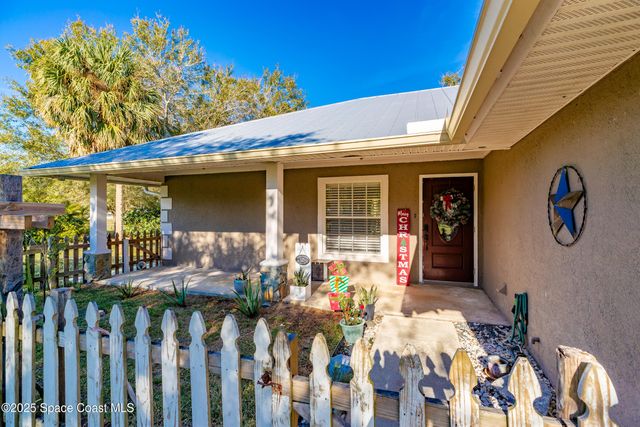 6413 Peterson Road, Fort Pierce, FL 34945