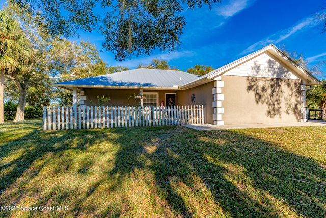 6413 Peterson Road, Fort Pierce, FL 34945