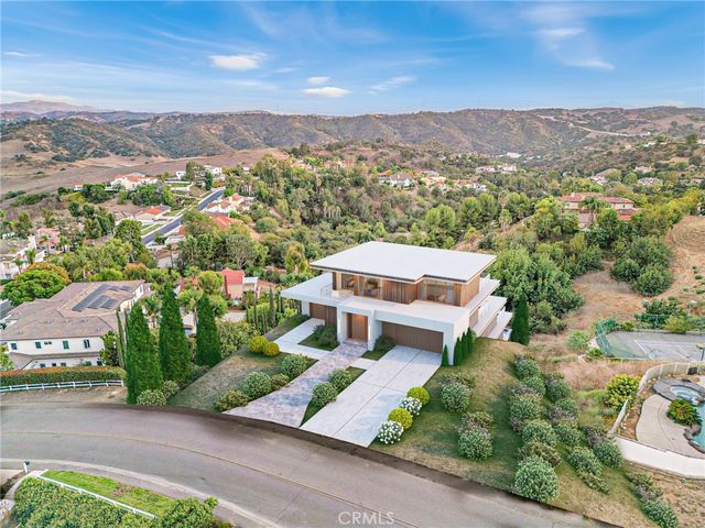 2182 Indian Creek, Diamond Bar, CA 91765