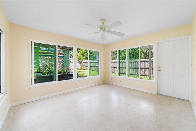 1751 5th Avenue, Vero Beach, FL 32960