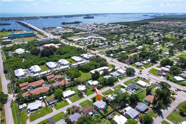 1751 5th Avenue, Vero Beach, FL 32960