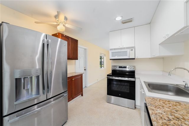 1751 5th Avenue, Vero Beach, FL 32960