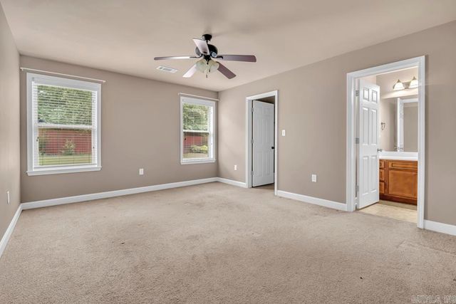 600 Meadow Lynn Drive, Morrilton, AR 72110
