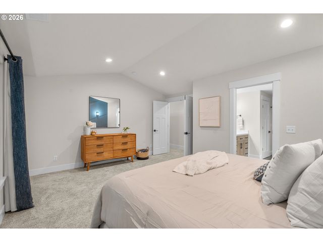 1111 33rd Ave, Forest Grove, OR 97116