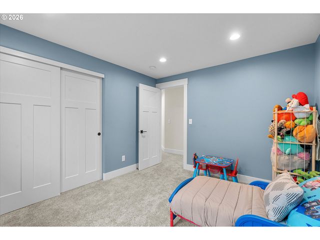 1111 33rd Ave, Forest Grove, OR 97116