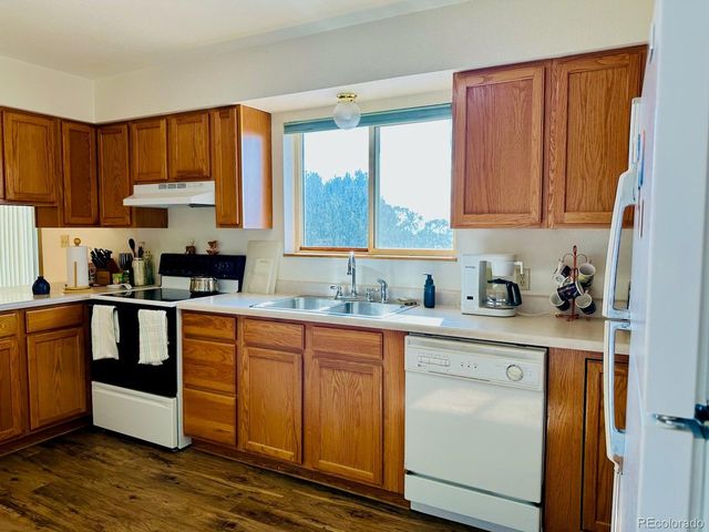 162 Cedar Ridge Rd, Mosca, CO 81146