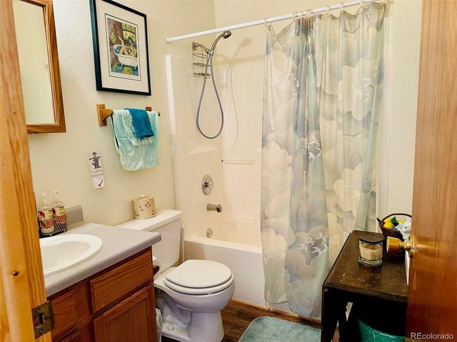 162 Cedar Ridge Rd, Mosca, CO 81146
