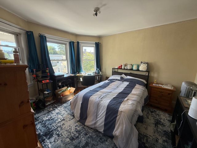 28 Claymoss 3, Boston, MA 02135