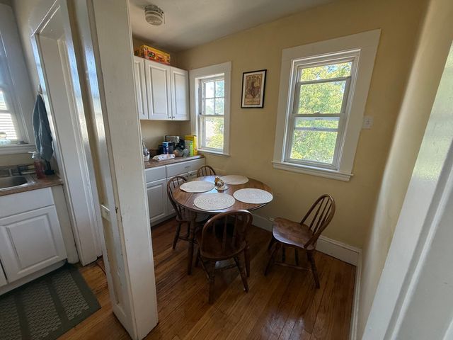 28 Claymoss 3, Boston, MA 02135