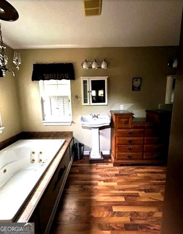 1001 Baltimore Avenue, Waycross, GA 31501