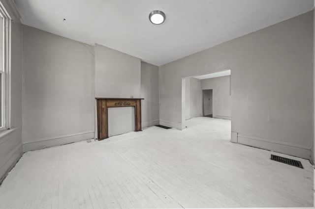 208-210 Dana Avenue, Columbus, OH 43223