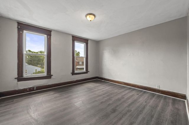 208-210 Dana Avenue, Columbus, OH 43223