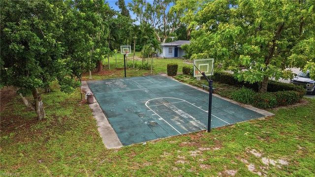 2230 Jasper AVE, Fort Myers, FL 33907