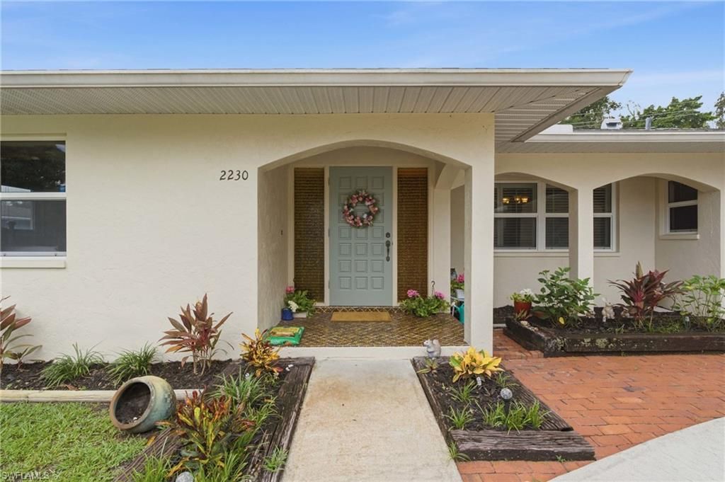 2230 Jasper AVE, FORT MYERS, FL 33907 — photo 4