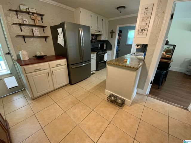 19 FORREST DRIVE, Springville, AL 35146