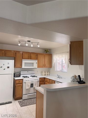 4555 East Sahara Avenue 146, Las Vegas, NV 89104