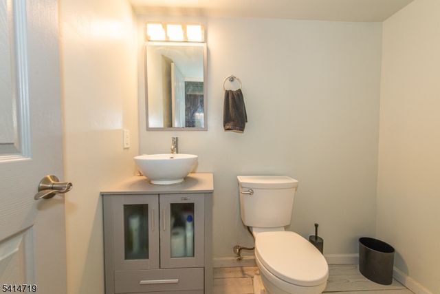 181 Center Grove Rd, Randolph Twp., NJ 07869