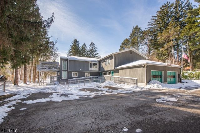 181 Center Grove Rd, Randolph Twp., NJ 07869