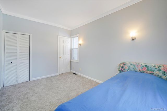 59 Richard Avenue, Islip Terrace, NY 11752