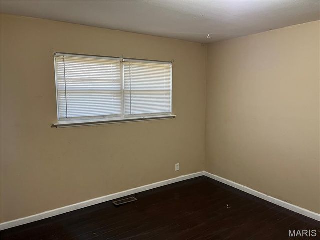 1765 Cargill Drive, St Louis, MO 63136