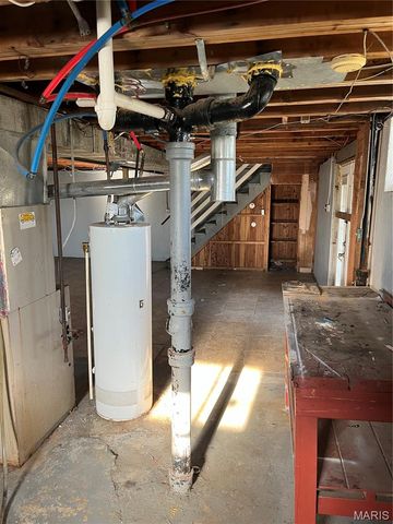 1765 Cargill Drive, St Louis, MO 63136