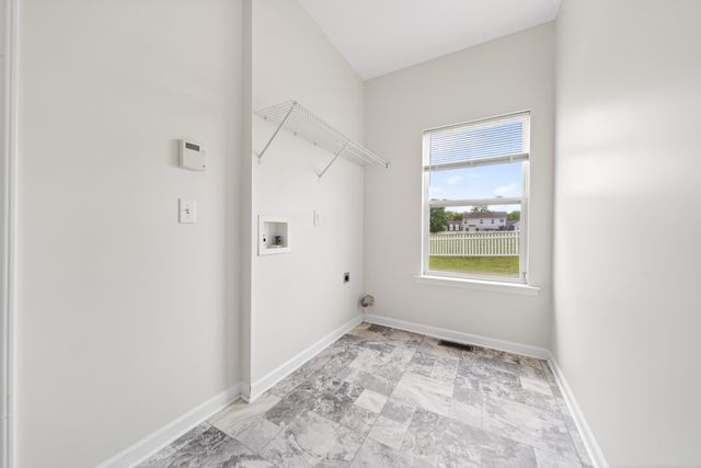 183 Vintage Circle, Hendersonville, TN 37075