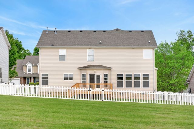 183 Vintage Circle, Hendersonville, TN 37075