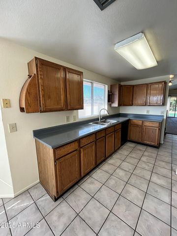 2120 N YUCCA Court, Chandler, AZ 85224