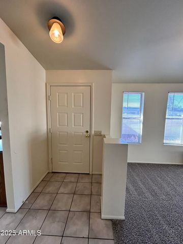 2120 N YUCCA Court, Chandler, AZ 85224