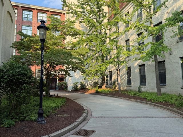 15 Higgins Street 225, Smithfield, RI 02917