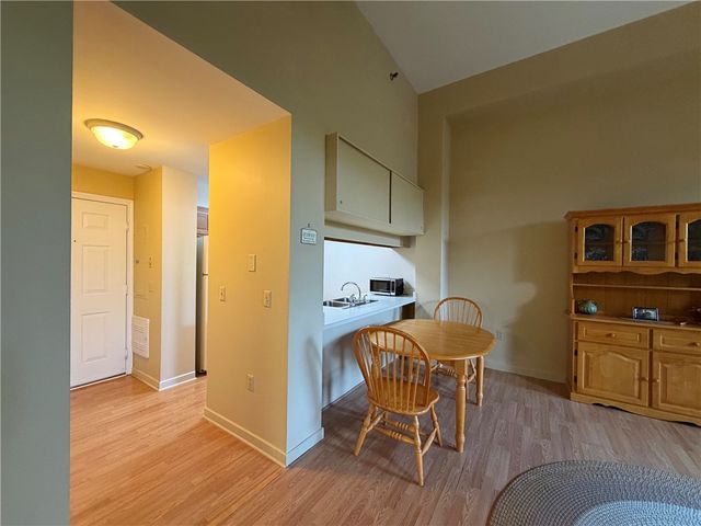 15 Higgins Street 225, Smithfield, RI 02917