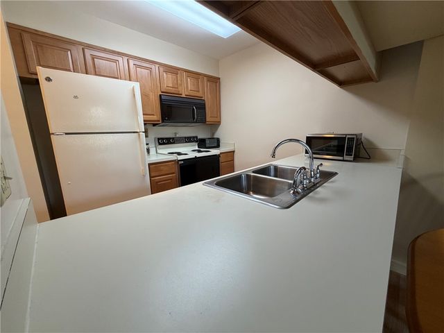 15 Higgins Street 225, Smithfield, RI 02917