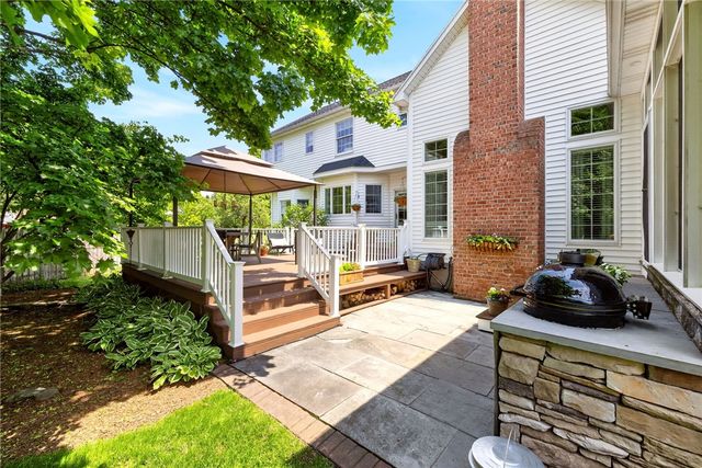 47 Scarborough Park, Penfield, NY 14625