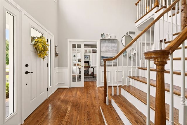 47 Scarborough Park, Penfield, NY 14625
