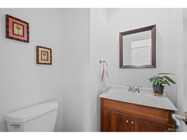 9352 Chambray Ln, Littleton, CO 80130