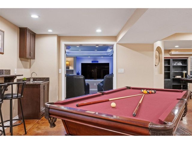 9352 Chambray Ln, Littleton, CO 80130