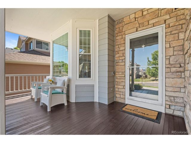 9352 Chambray Ln, Littleton, CO 80130