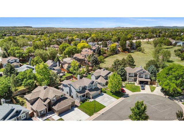 9352 Chambray Ln, Littleton, CO 80130