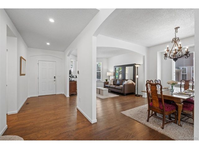 9352 Chambray Ln, Littleton, CO 80130