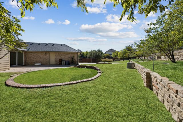 9325 Vista Circle, Irving, TX 75063